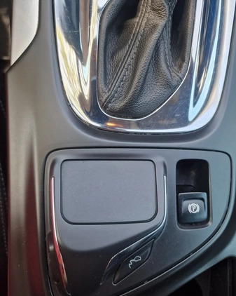Opel Insignia cena 42500 przebieg: 215600, rok produkcji 2015 z Sulejówek małe 352